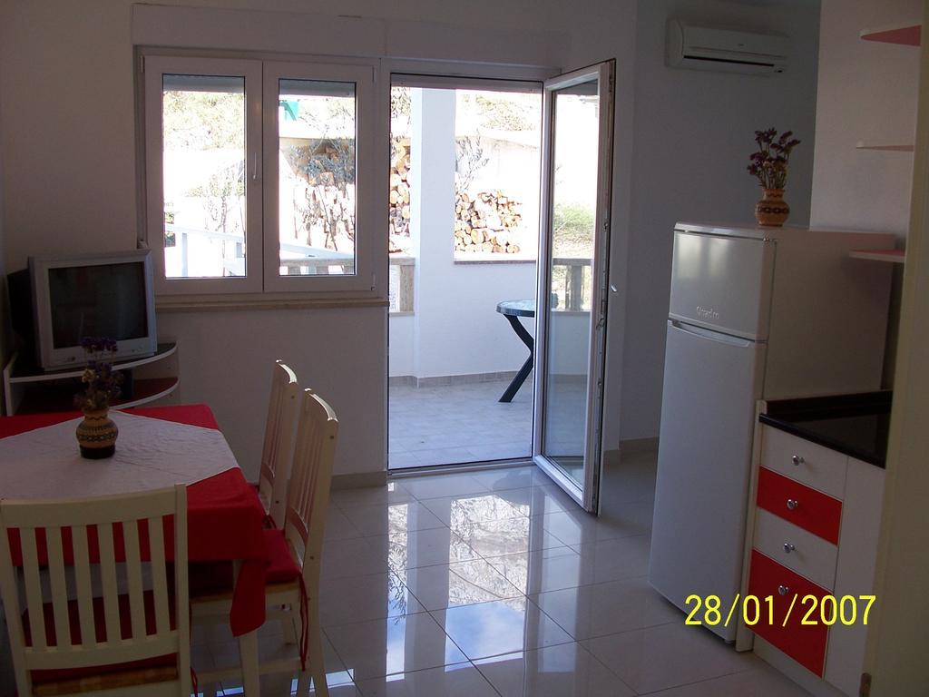 Apartments Perdijic Nemira Omiš Oda fotoğraf