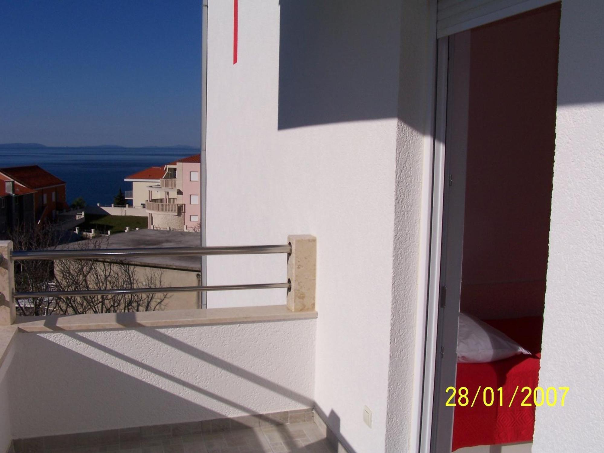Apartments Perdijic Nemira Omiš Dış mekan fotoğraf