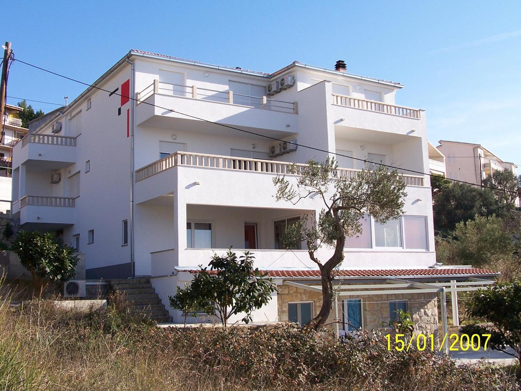 Apartments Perdijic Nemira Omiš Dış mekan fotoğraf