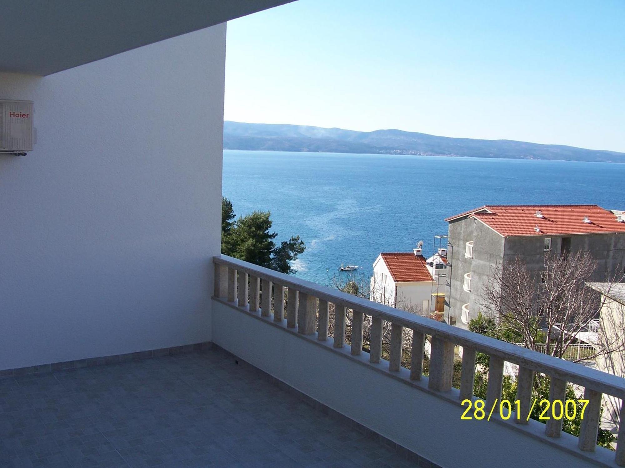 Apartments Perdijic Nemira Omiš Dış mekan fotoğraf